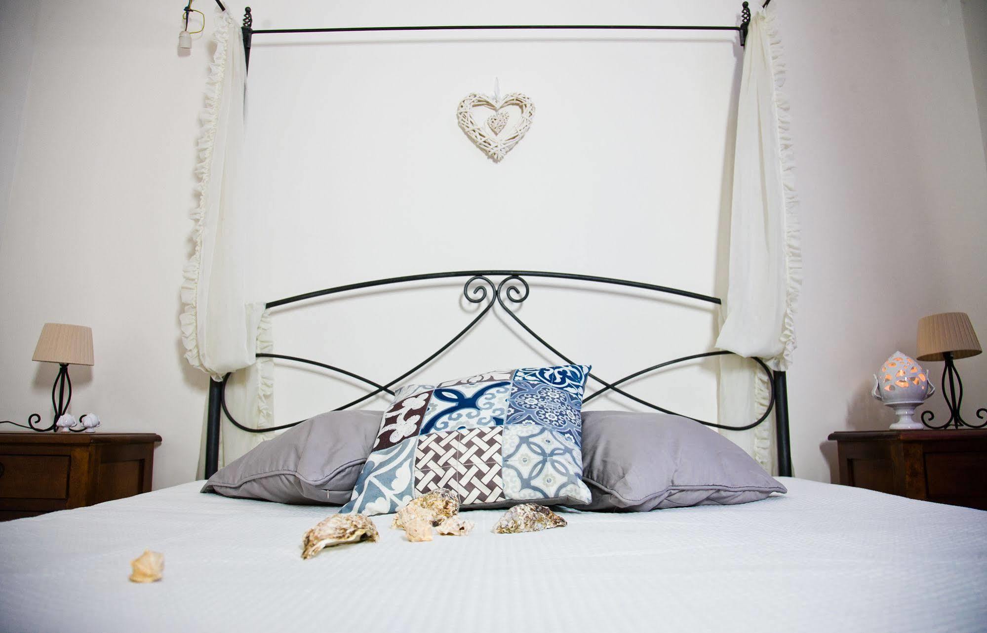 Grottammare Apartment โปลีญาโนอามาเร ภายนอก รูปภาพ